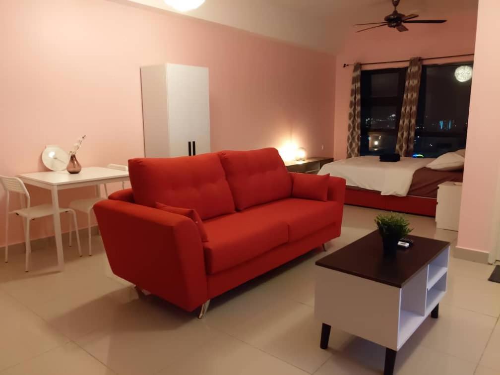 Cozy Studio Unit,Cyberjaya,Wifi, Netflix,Free Parking Eksteriør bilde