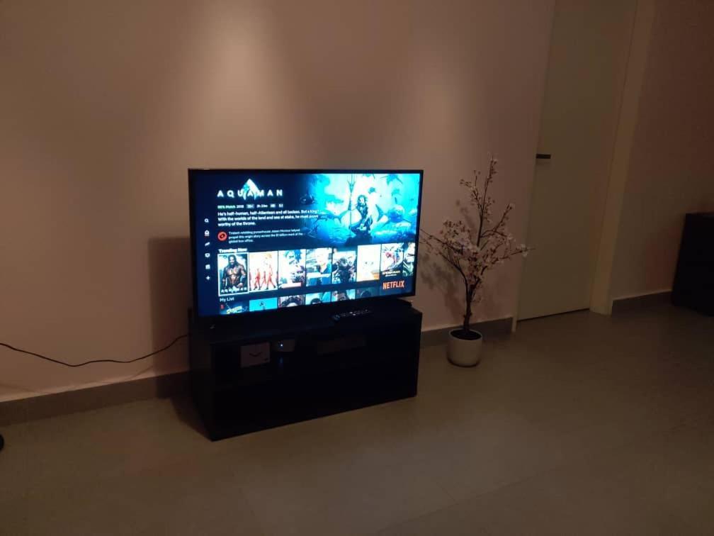 Cozy Studio Unit,Cyberjaya,Wifi, Netflix,Free Parking Eksteriør bilde