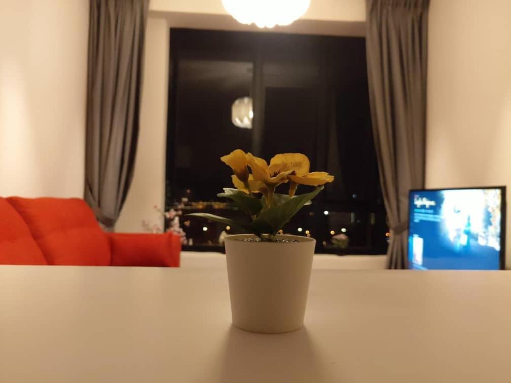 Cozy Studio Unit,Cyberjaya,Wifi, Netflix,Free Parking Eksteriør bilde
