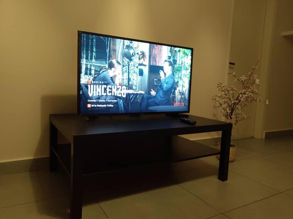 Cozy Studio Unit,Cyberjaya,Wifi, Netflix,Free Parking Eksteriør bilde