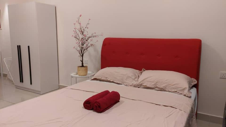 Cozy Studio Unit,Cyberjaya,Wifi, Netflix,Free Parking Eksteriør bilde
