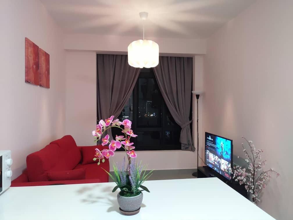Cozy Studio Unit,Cyberjaya,Wifi, Netflix,Free Parking Eksteriør bilde