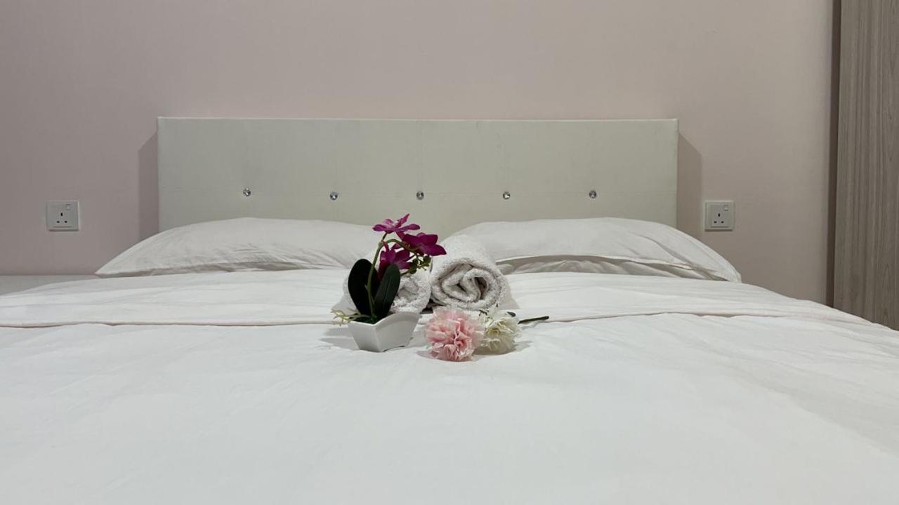 Cozy Studio Unit,Cyberjaya,Wifi, Netflix,Free Parking Eksteriør bilde
