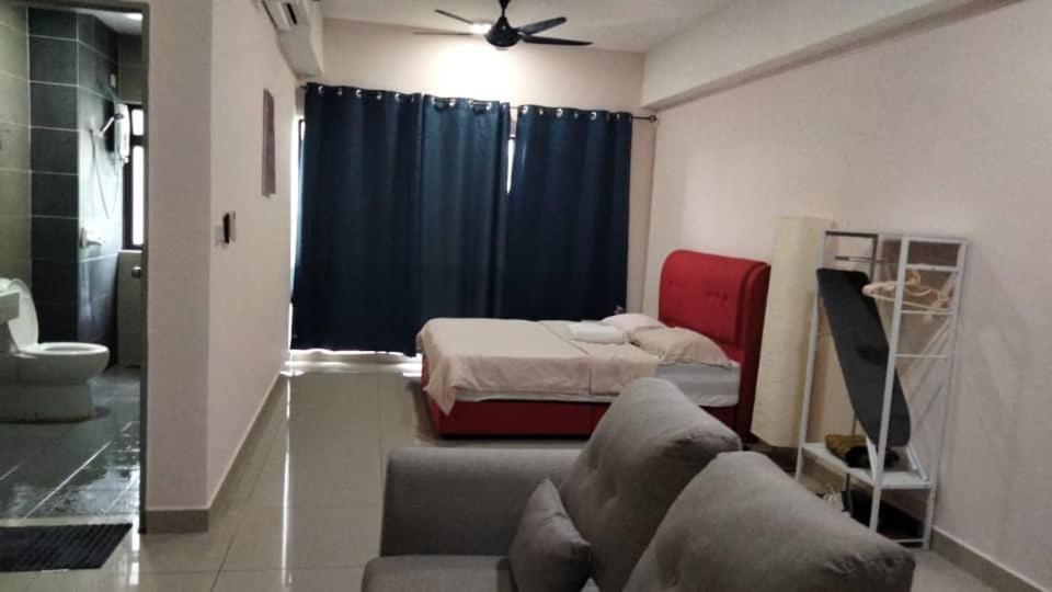 Cozy Studio Unit,Cyberjaya,Wifi, Netflix,Free Parking Eksteriør bilde