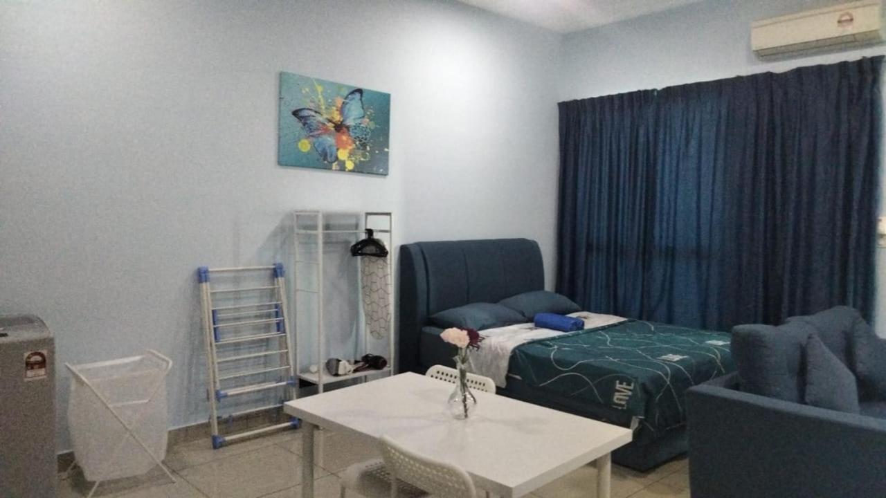 Cozy Studio Unit,Cyberjaya,Wifi, Netflix,Free Parking Eksteriør bilde
